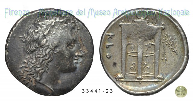 Apollo laureato_Tripode 400-376 a.C. (Croton)