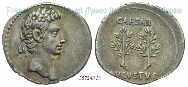 CAESAR AVGVSTVS / RIC 51 20-19 a.C. (Colonia Patricia)