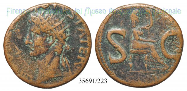 DIVVS AVGVSTVS PATER - RIC 71 36-37 d.C. (Roma)