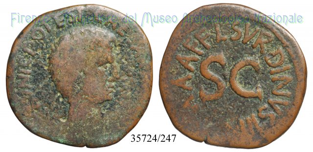 L SVRDINVS IIIVIR AAAFF S C / RIC 386 15 a.C. (Roma)