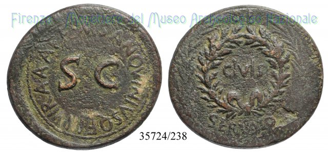 M SANQVINIVS Q F IIIVIR AAAFF S C / RIC 341 17 a.C. (Roma)